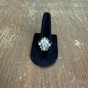 Uncas Estate Sterling Silver Art Deco White Rhinestone Statement Ring Size 7.75‎